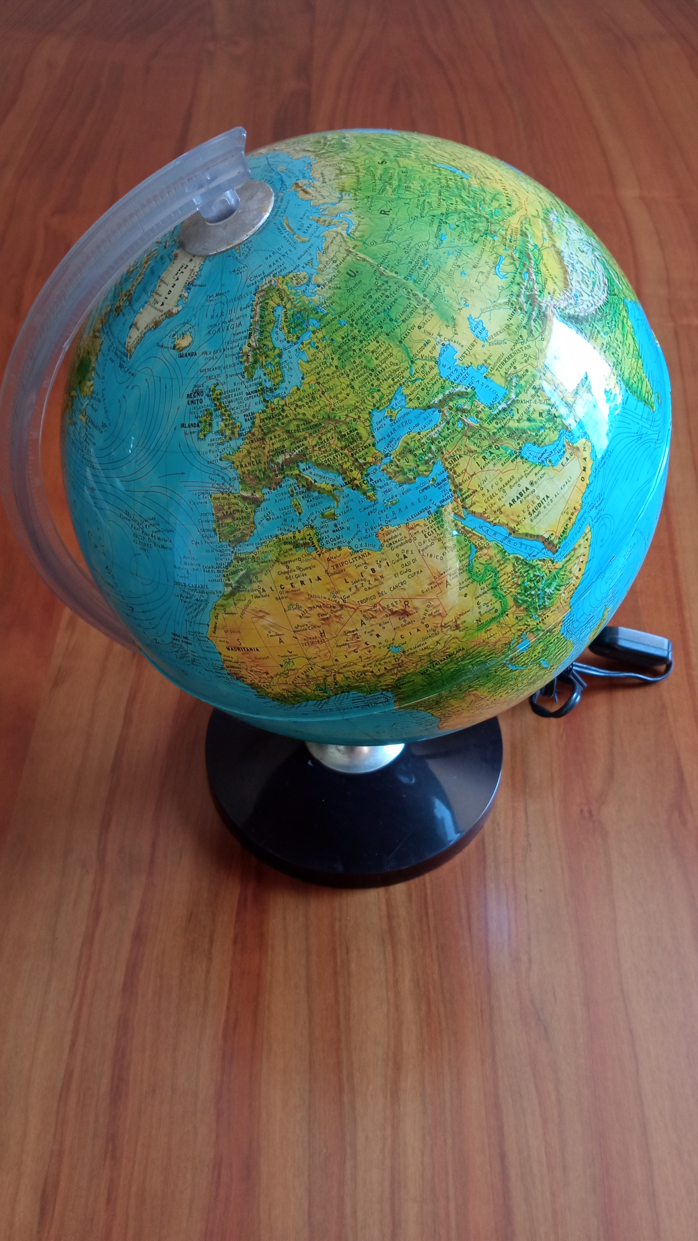 LAMPADA MAPPAMONDO